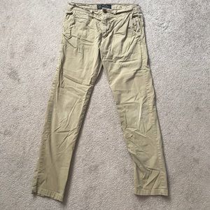 American eagle khaki pants 30/32